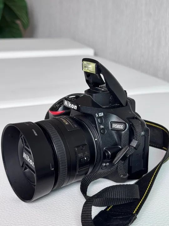 Câmera DSLR Nikon D5600 + 35mm - Foto 2