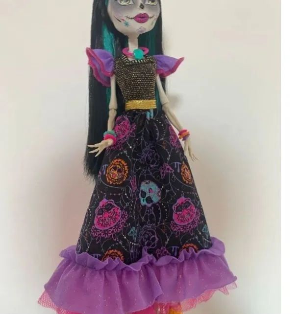 boneca monster high skelita howliday 2023 - Foto 4