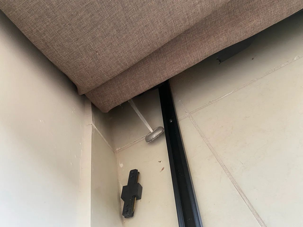 Sofá 64299778952450122