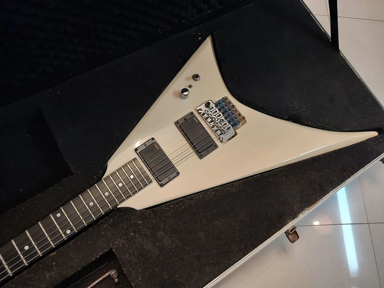 Guitarra Tagima Anos 90 Mod Randy Rhoads - Foto 5