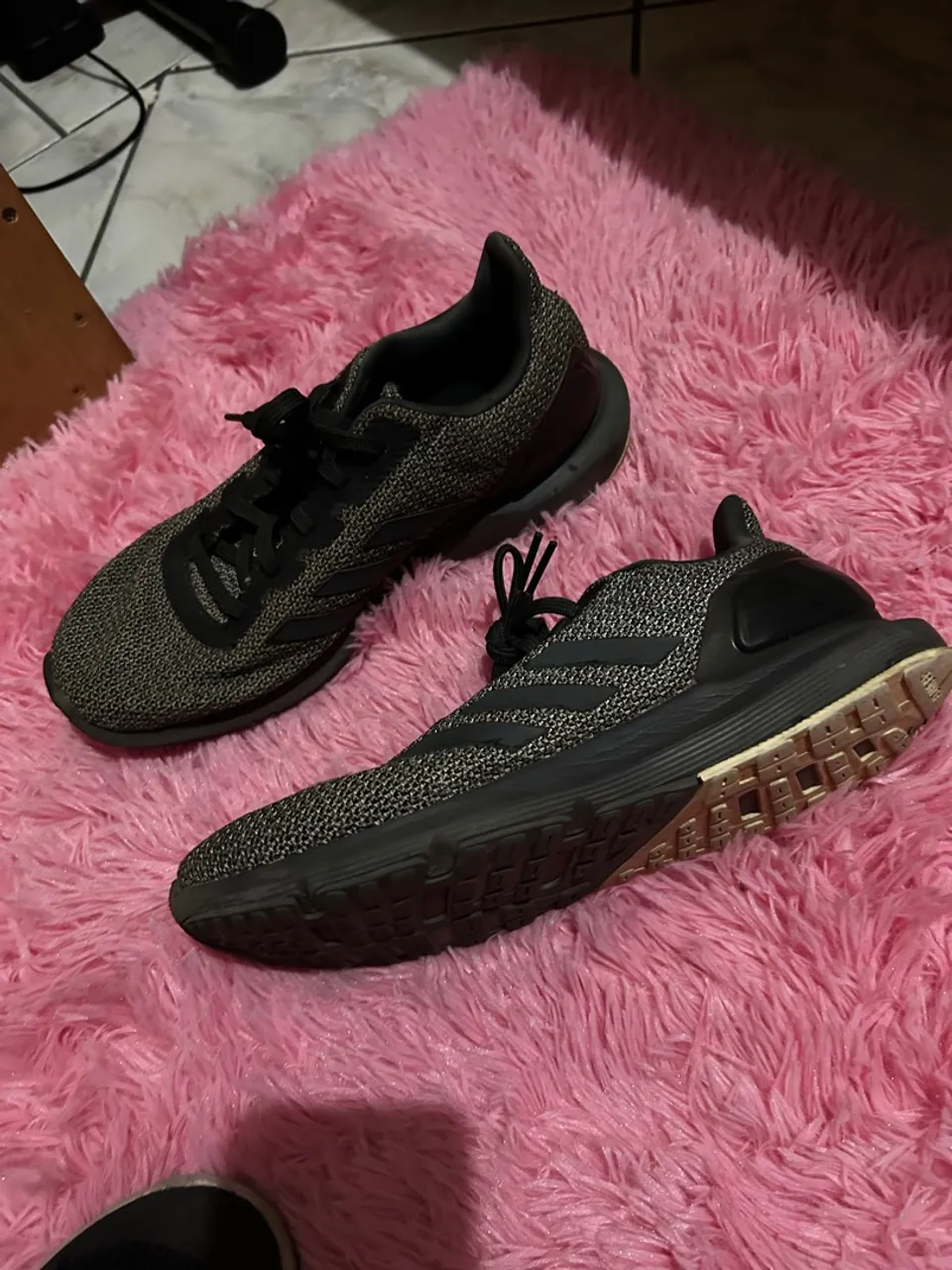 Tênis Adidas Confortavel - usado excelente estado
