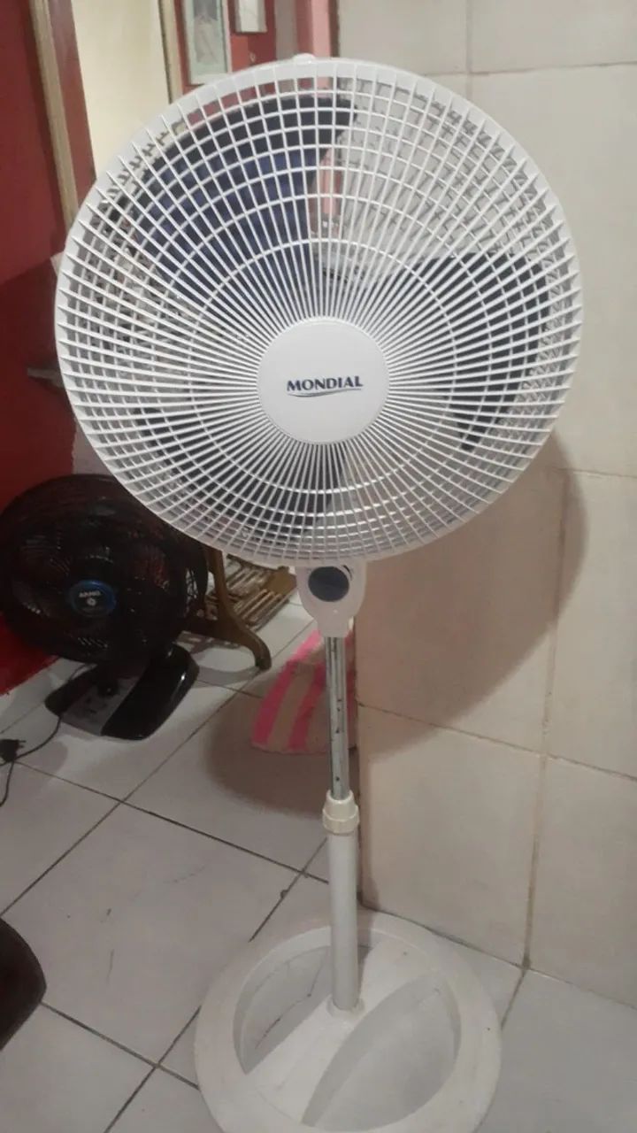 Ventilador coluna Mondial 40