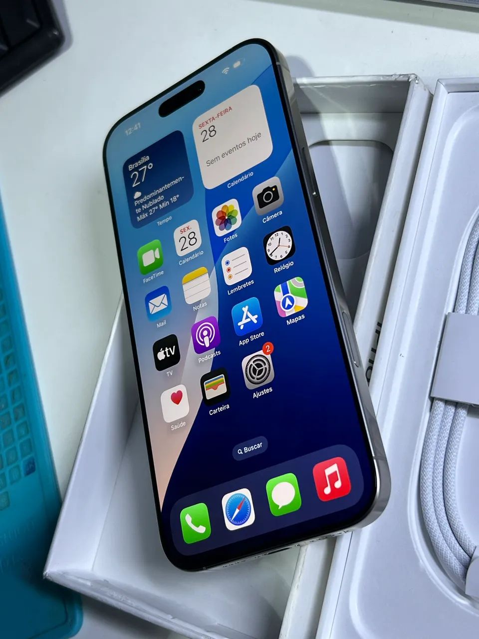 iPhone 16 Pro Max - Foto 4