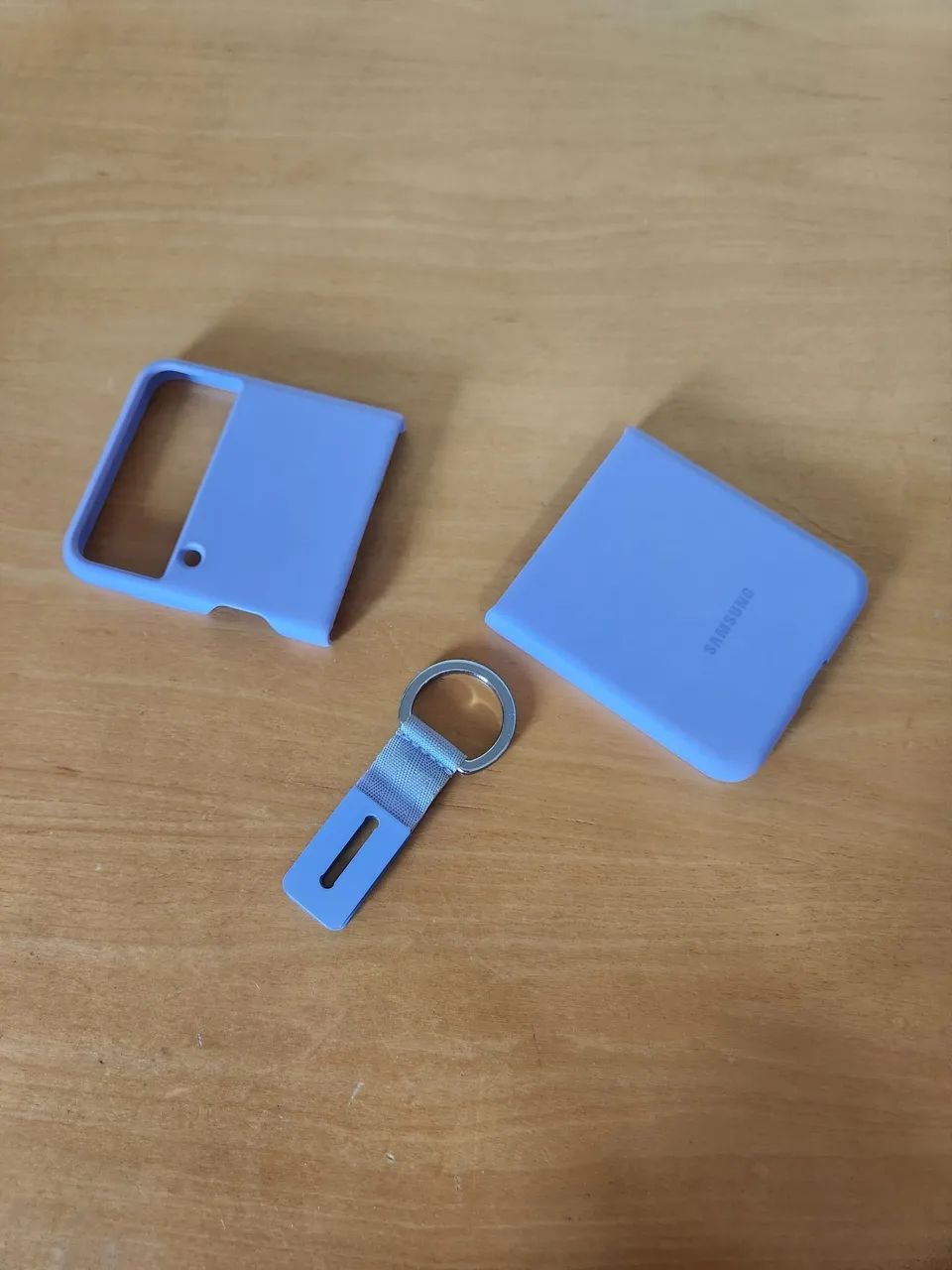 Capa Protetora Galaxy Z Flip 3 Silicone com argola - Lilás (original)