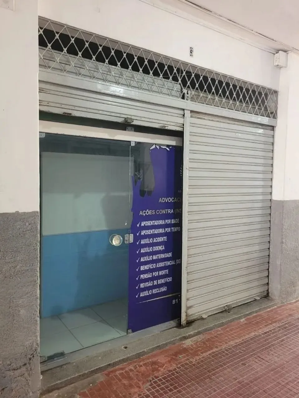 Loja à venda com 25 m², na Estrada do Arraial em Casa Amarela, Recife-PE.