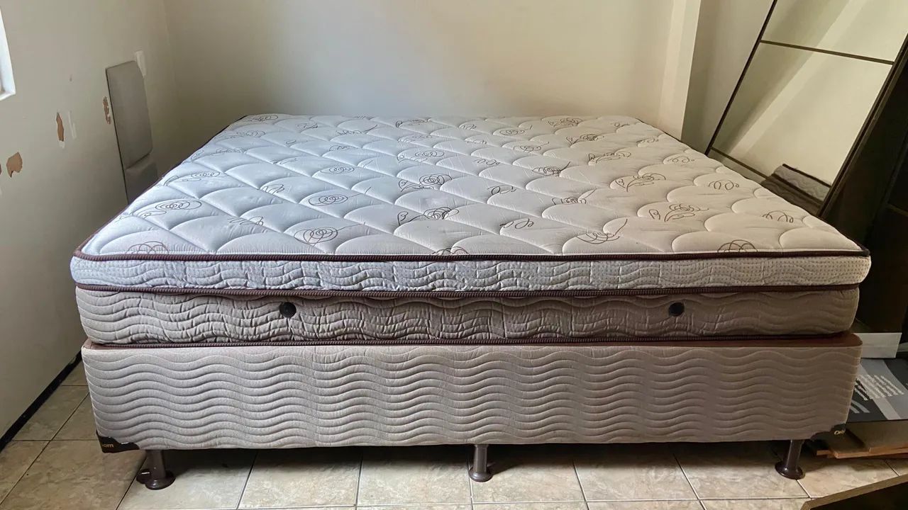Ortobom New Majestic King Size Bed – Excellent Condition