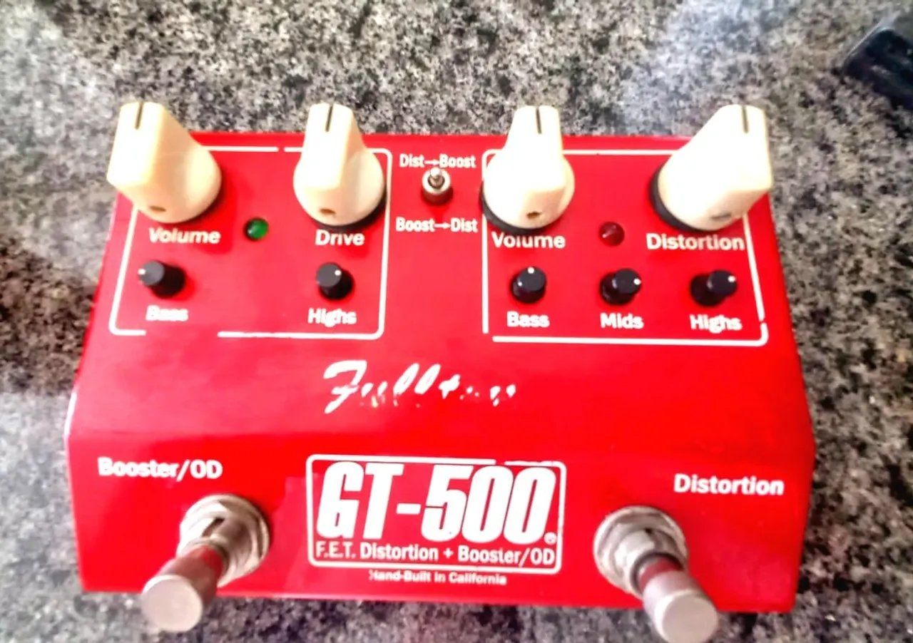 Pedal de Distorção GT-500 - Hand-Built in California