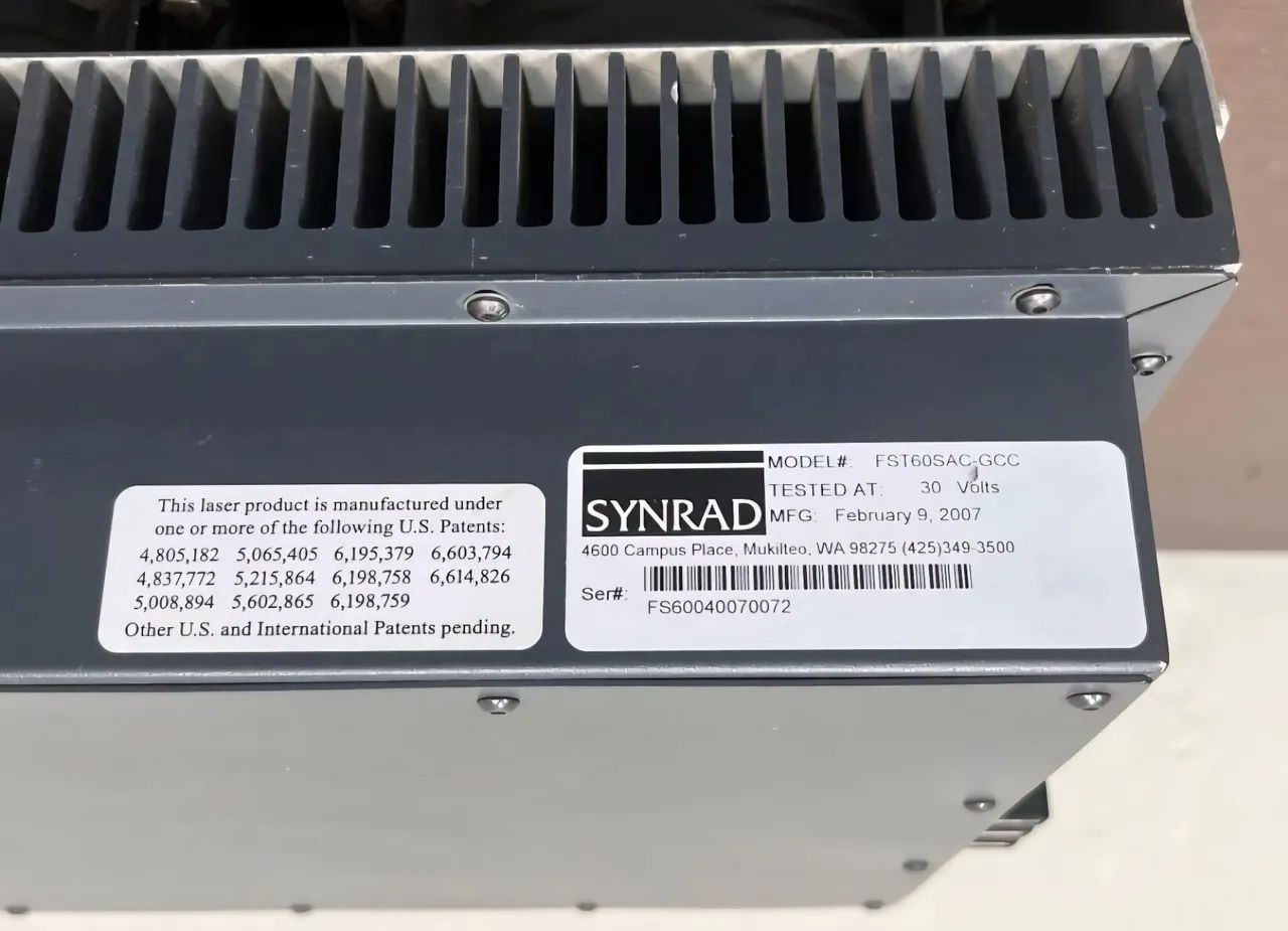 Conjunto de Tubo Laser de Co2 de metal Selado Synrad 60 watts + Módulo RF.<br> - Foto 5