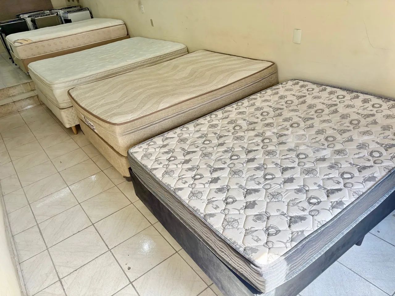 Cama box de casal Queen , cama Queen  - Foto 2