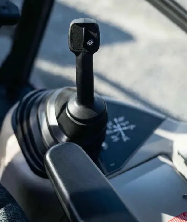 RETROESCAVADEIRA Case 580 N  - Foto 5