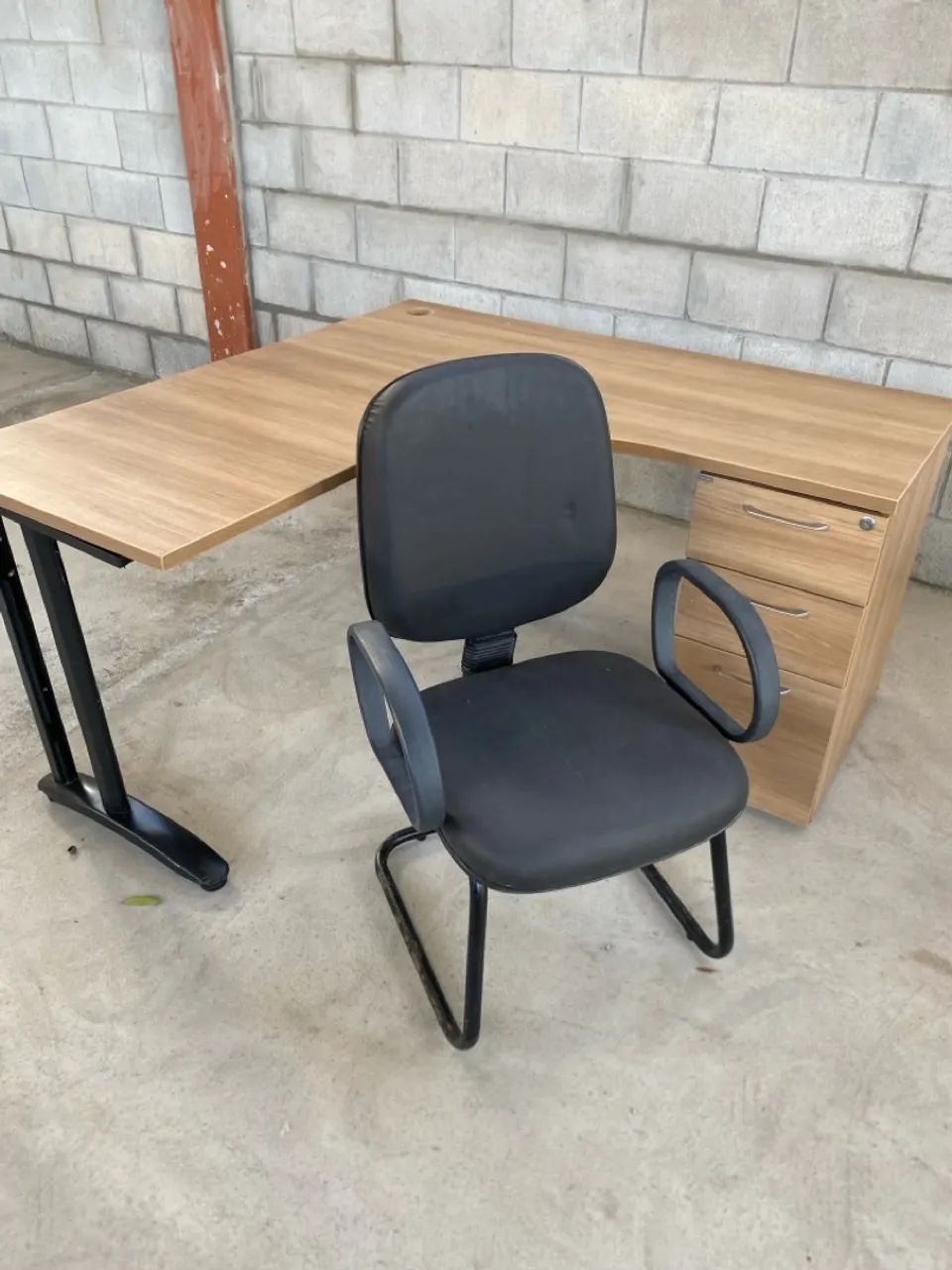 Mesa executiva com cadeira - Foto 5