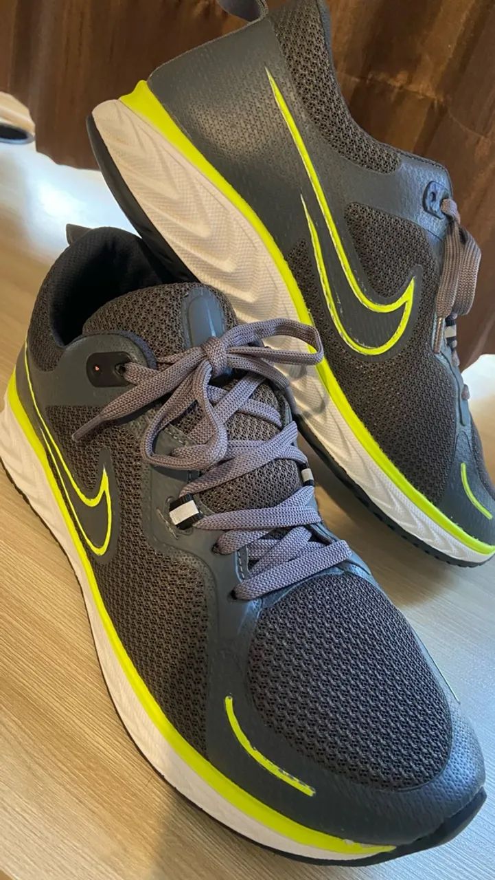 Tênis Nike n.42