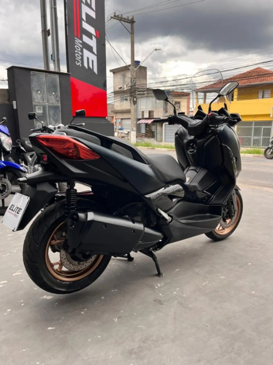 XMAX 250  - Foto 2