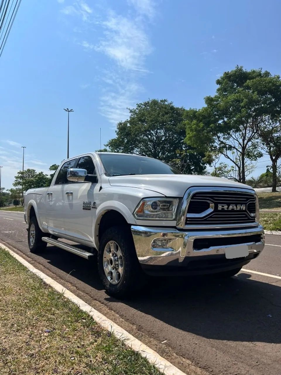 Ram 2500 2500 LARAMIE 6.7 TDI CD 4x4 Diesel 2016