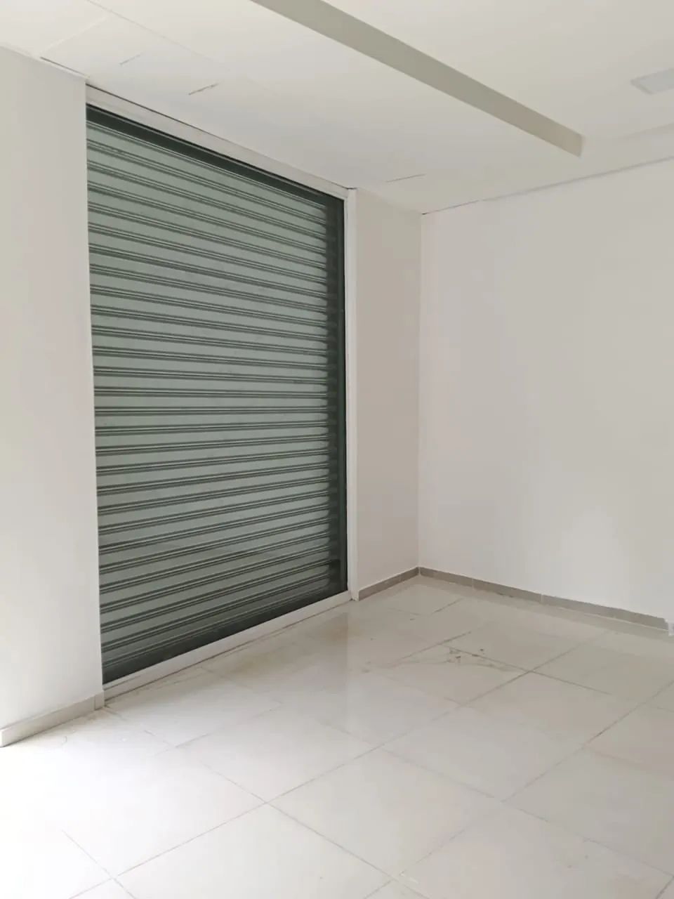 Loja na Avenida de Pinedo, 149 - Térreo  60 m² - Foto 3