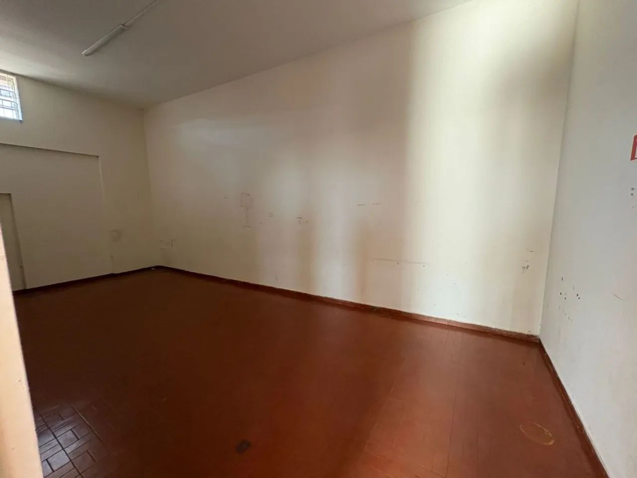 Barracão comercial a venda e para locação no bairro Vila Vakula em Cosmópolis/SP. - Foto 4