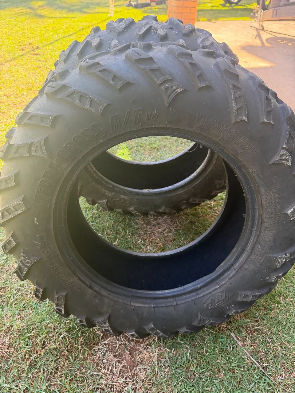 Vendo par pneu 14 quadriciclo  - Foto 3