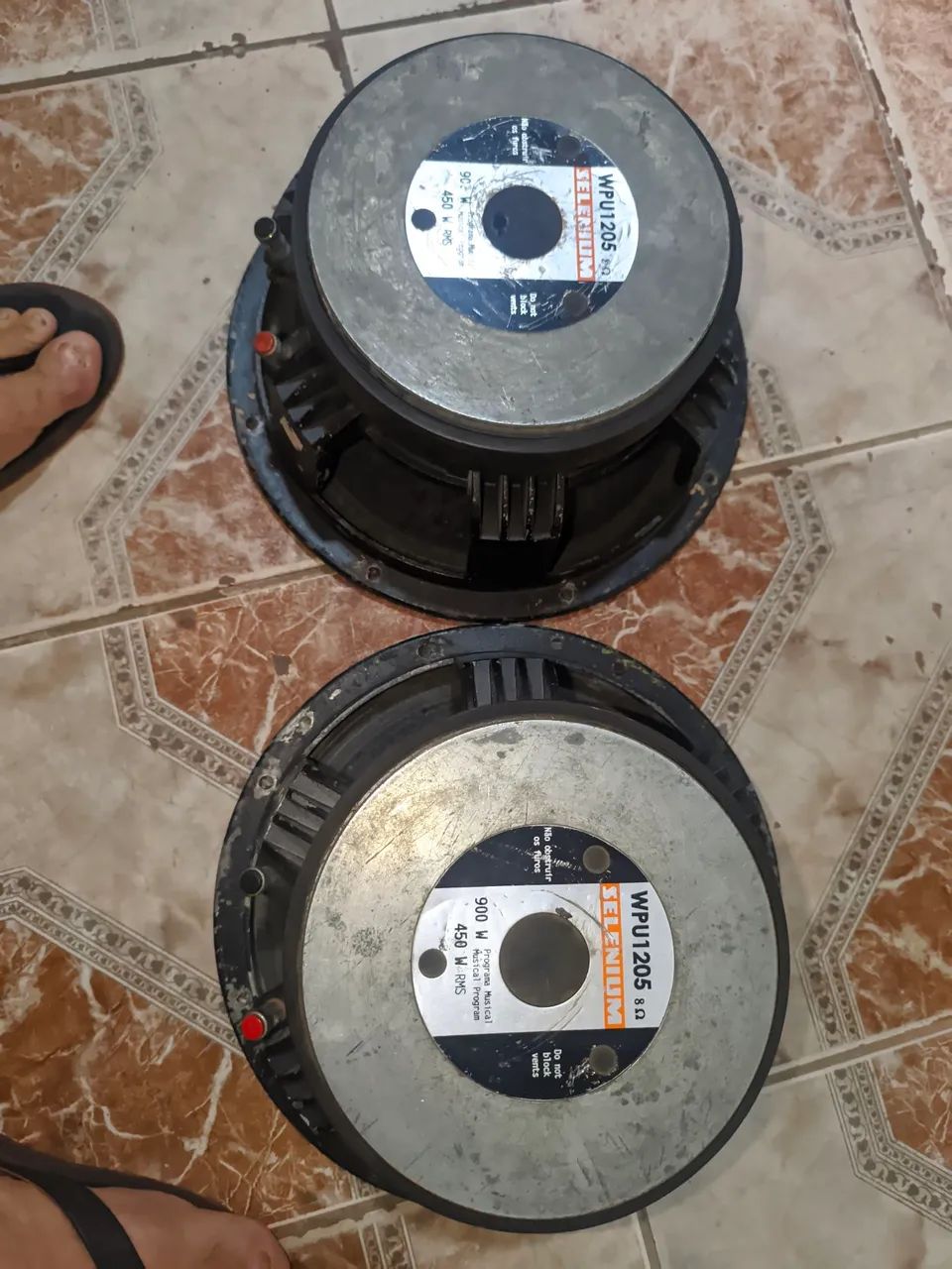 alto falante de 12 polegadas 