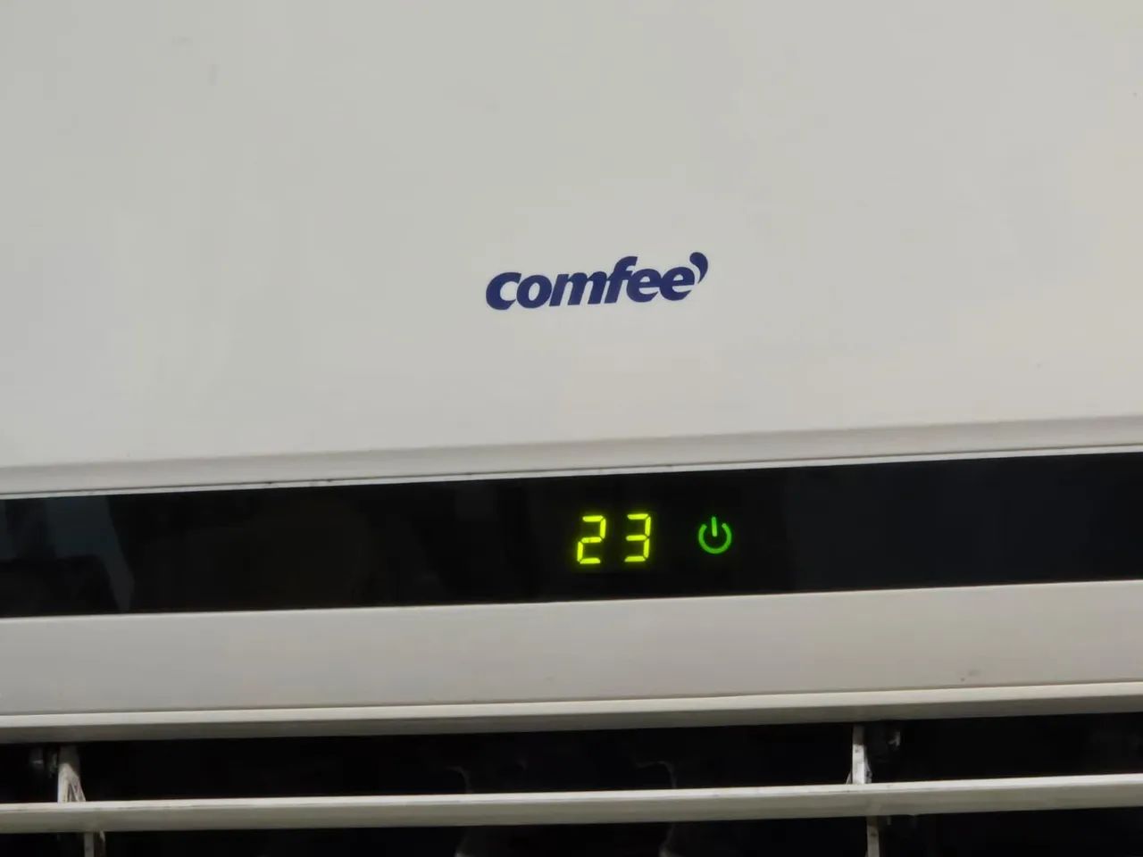 Ar-condicionado comfee 12.000BTUs - Foto 3