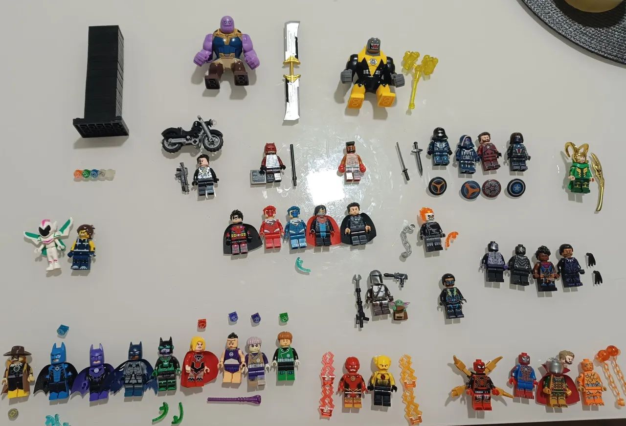 LEGO -  DC / MARVEL