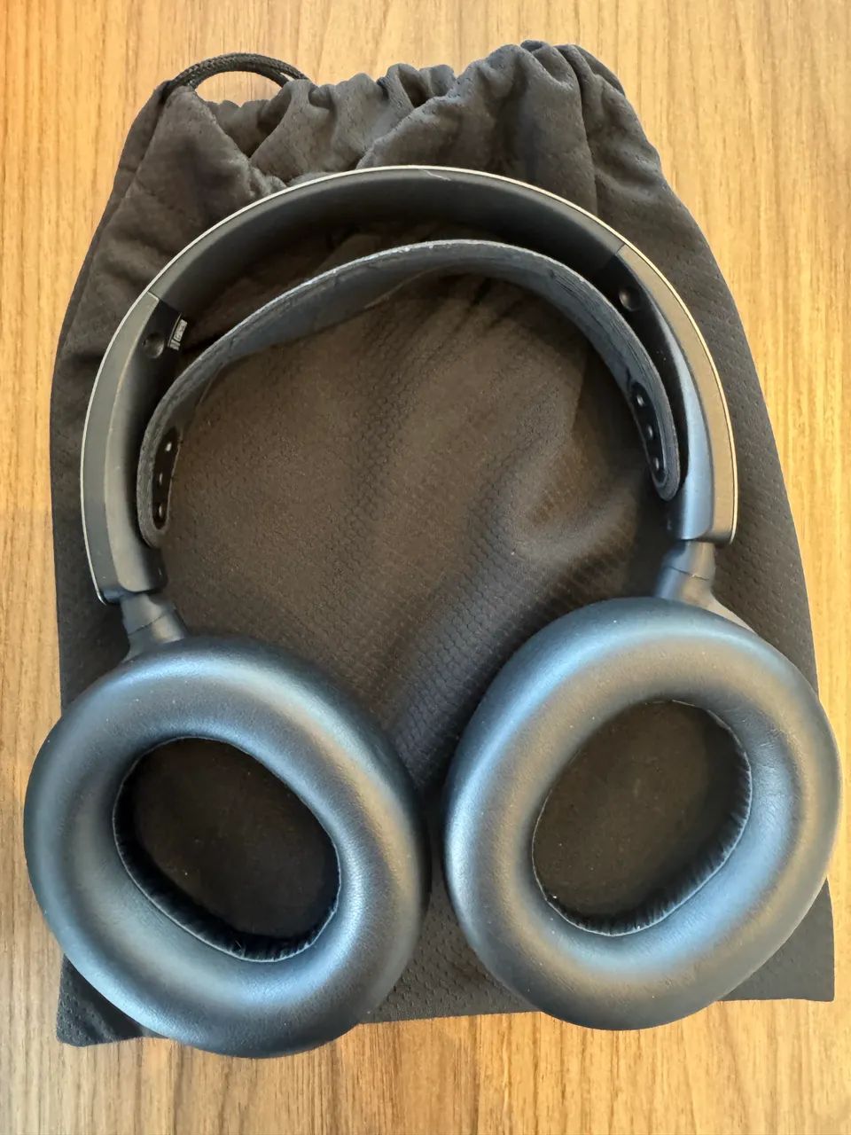 Headset Gamer Steelseries Arctis Nova Pro Wireless + Almofada Gel