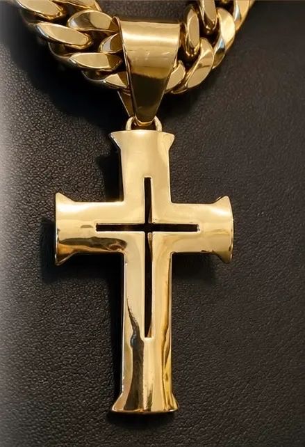 Crucifixo Romano em Ouro 18k 750
