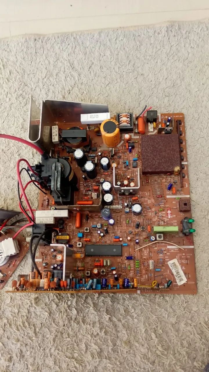 Placa TV Tubo Sharp C-2188 B usada - Foto 4