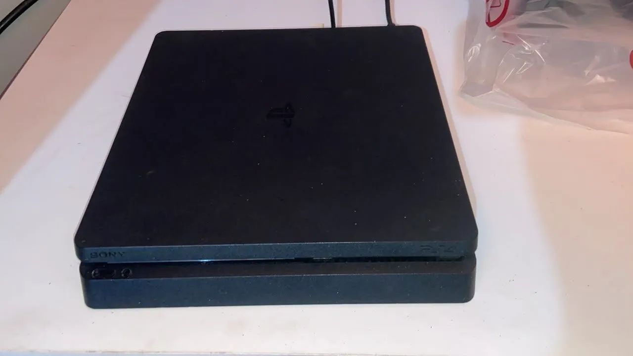 Ps4 slim Novo - Foto 4