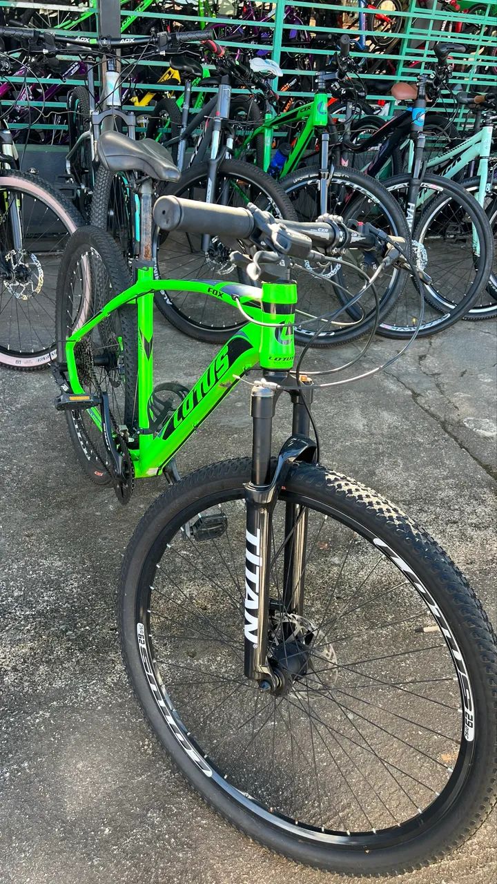 BICICLETA MTB LOTUS ARO 29 - EXCELENTE ESTADO - Foto 2