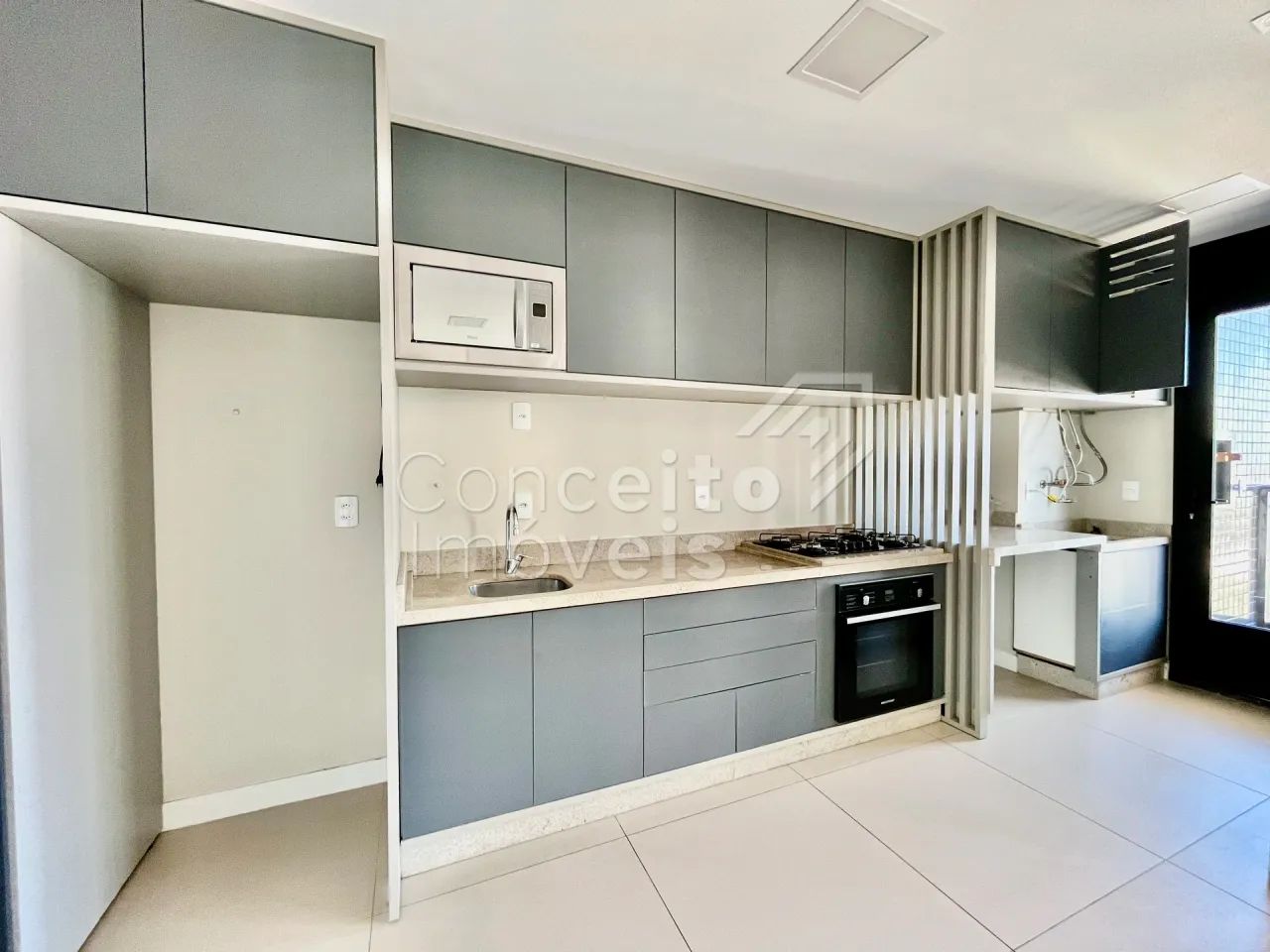 Edifício L Essence - Centro - Apartamento Semimobiliado - Foto 4