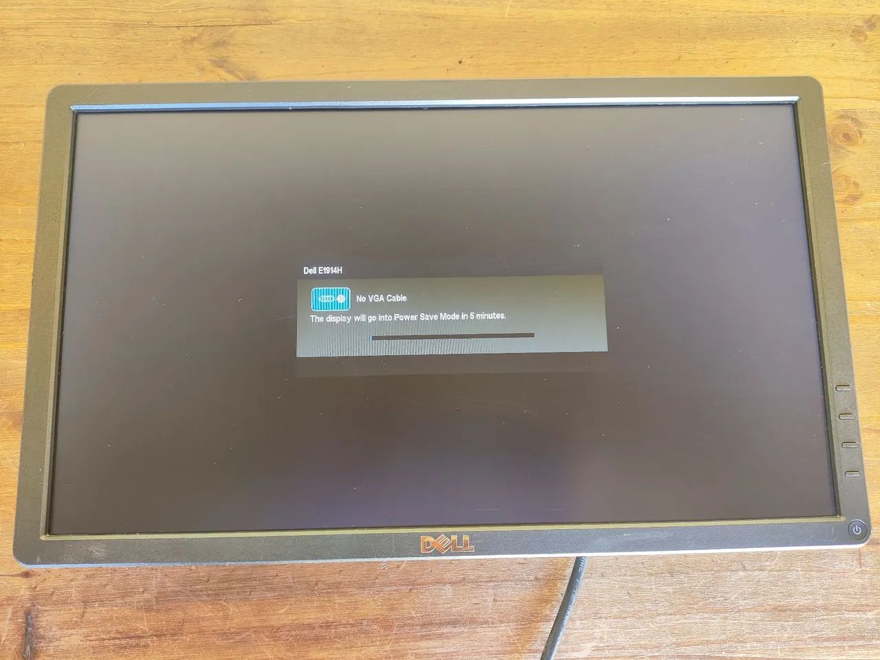 Monitor Dell 18.5" E1914H HD (Funcionando + Cabos) - Ideal p/ Bancada ou CFTV - Foto 3