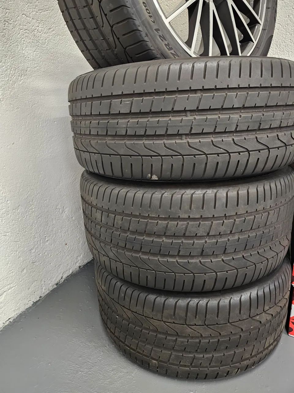 Jogo de Rodas Porsche Cayenne Aro 21 Originais com Pneu Pirelli P-Zero Pnejs - Foto 4