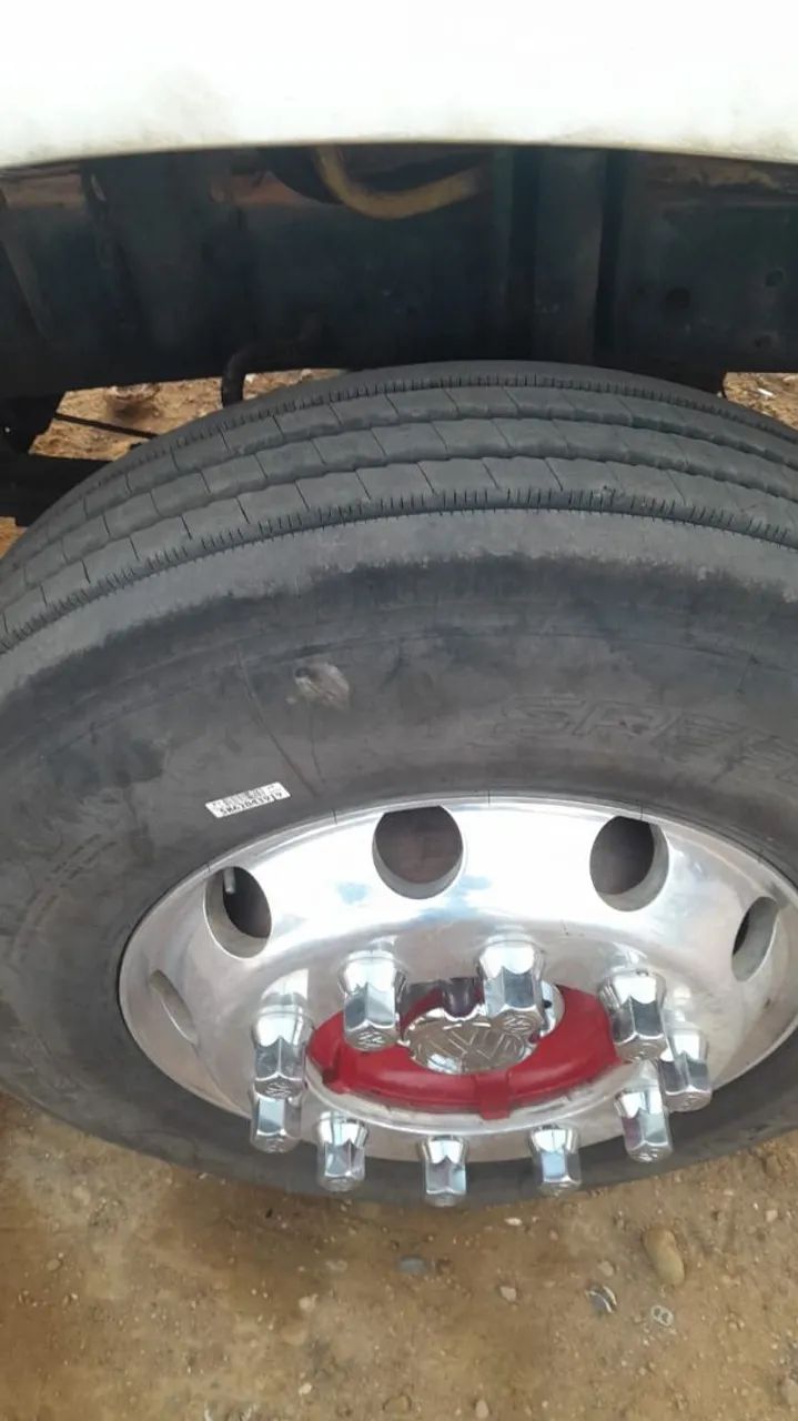 Vendo caminhão caçamba e retro escavadeira  - Foto 3