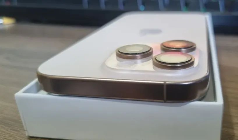 Iphone 16 Pro  - Foto 5