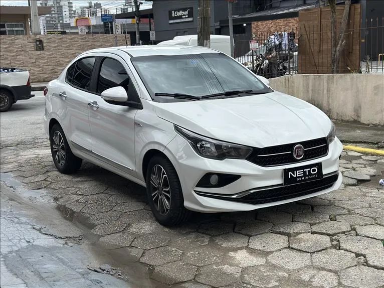 Fiat Cronos Precision 1.8 16V Flex Aut. 2019 - Foto 4