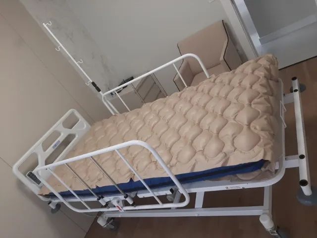 Cama hospitalar elétrica  - Foto 4