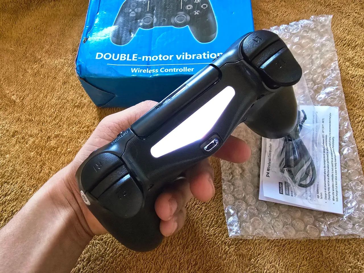 Controle Bluetooth recarregável para PS4 e outros - Foto 3