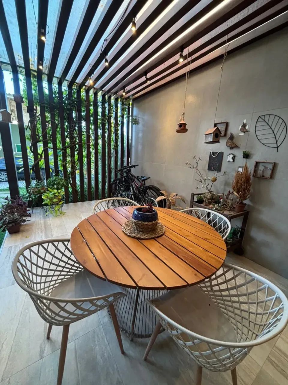 Vendo Casa Duplex com 4 suítes - Cond. Jardins de Alice e Pereira - Foto 2