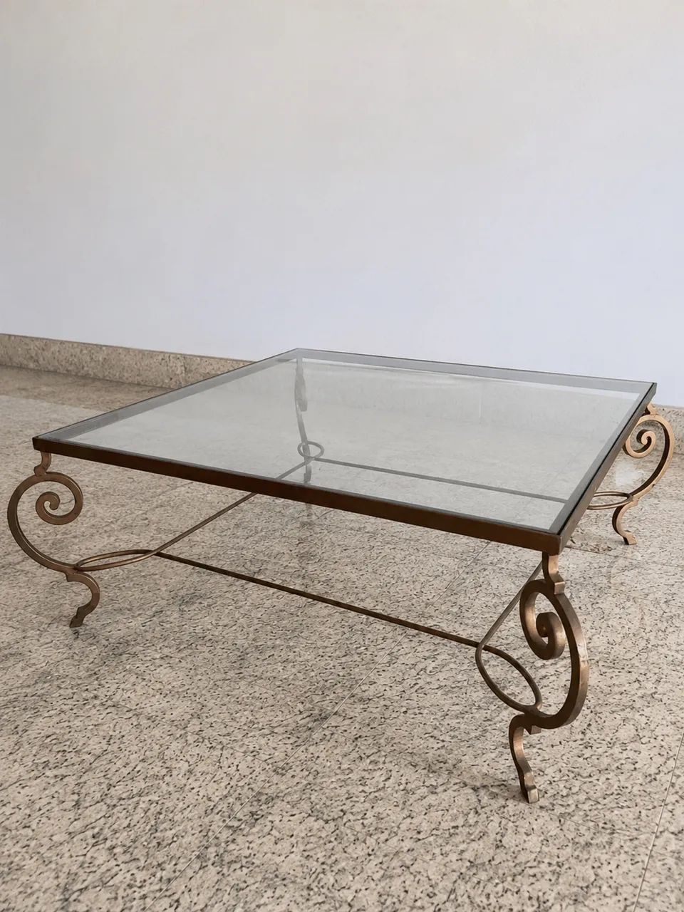 Mesa de centro inglesa - excelente estado - Foto 2