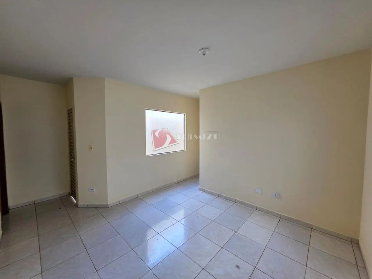 Casa para alugar em Maringá, Jardim Santa Helena, com 3 quartos, com 92.55 m² - Foto 4