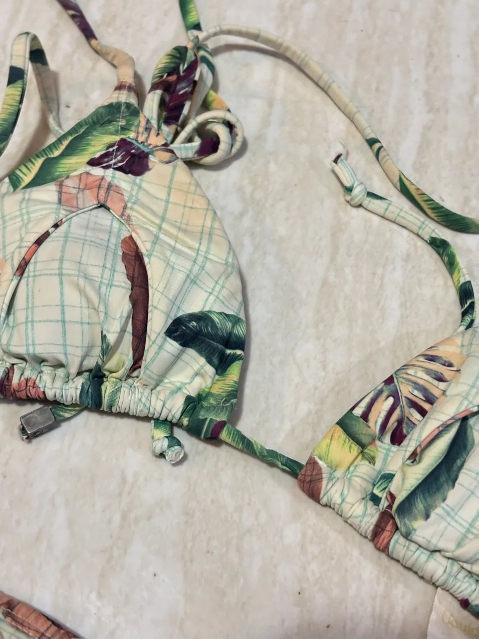 Biquíni de amarrar com bojo verde P estampado - Foto 2