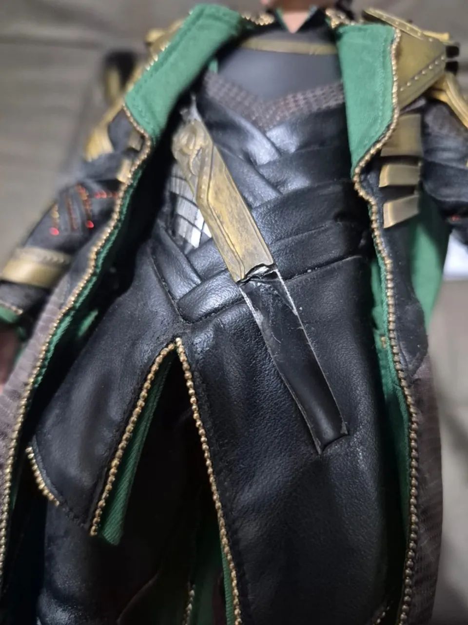 Hot Toys Loki Vingadores 1 - Foto 5