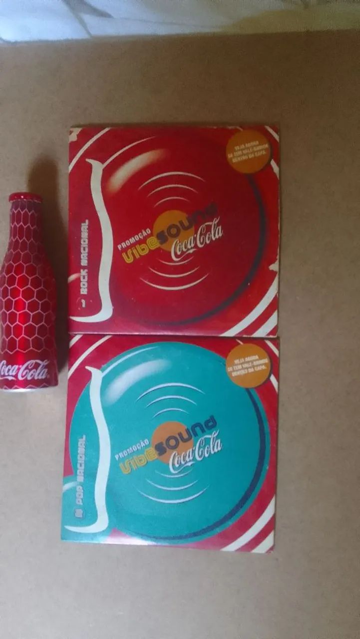 Mini Cds Coca Cola anos 2000.