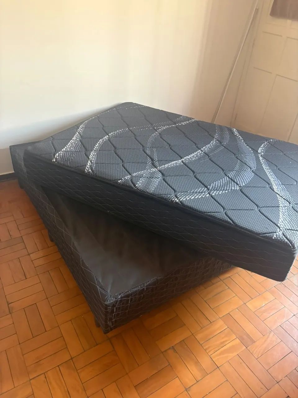 Cama de casal semi nova  - Foto 3