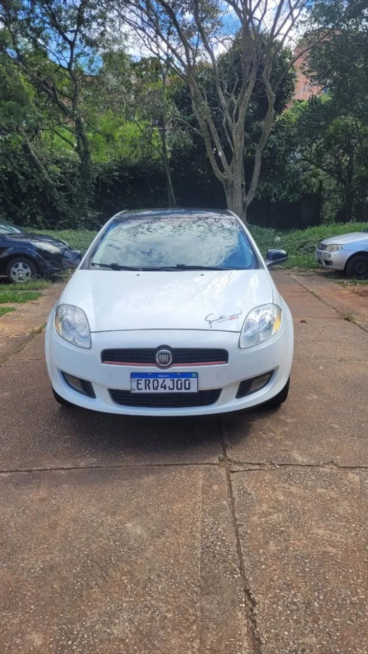 Fiat Bravo Absolute 1.8 Flex 16V 5P 2012 - Foto 2