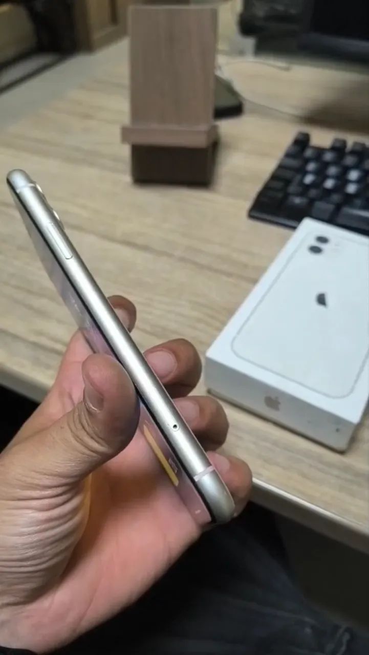 iPhone 11 - Foto 2