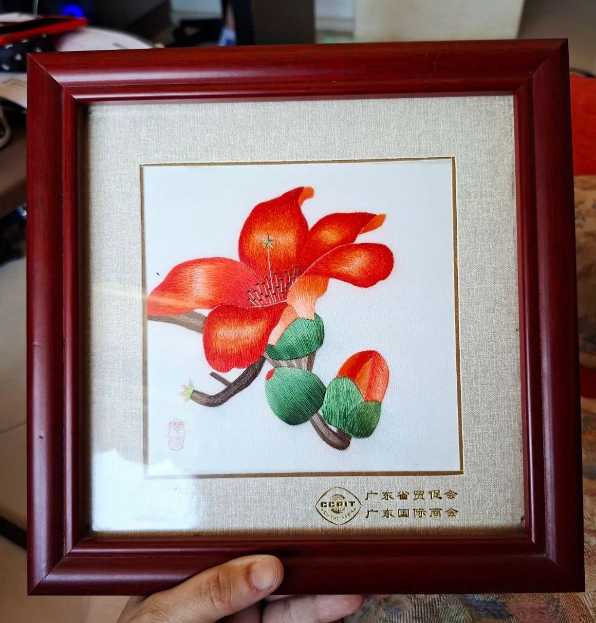 Quadro bordado a mão com flor kapok - Foto 5