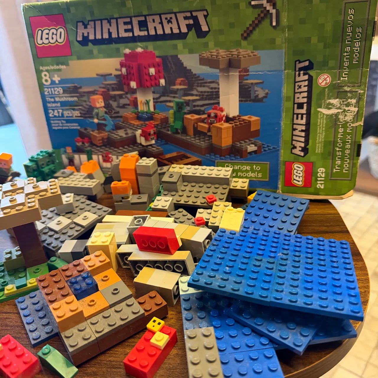 Lego minecraft com peças trocadas e várias extras