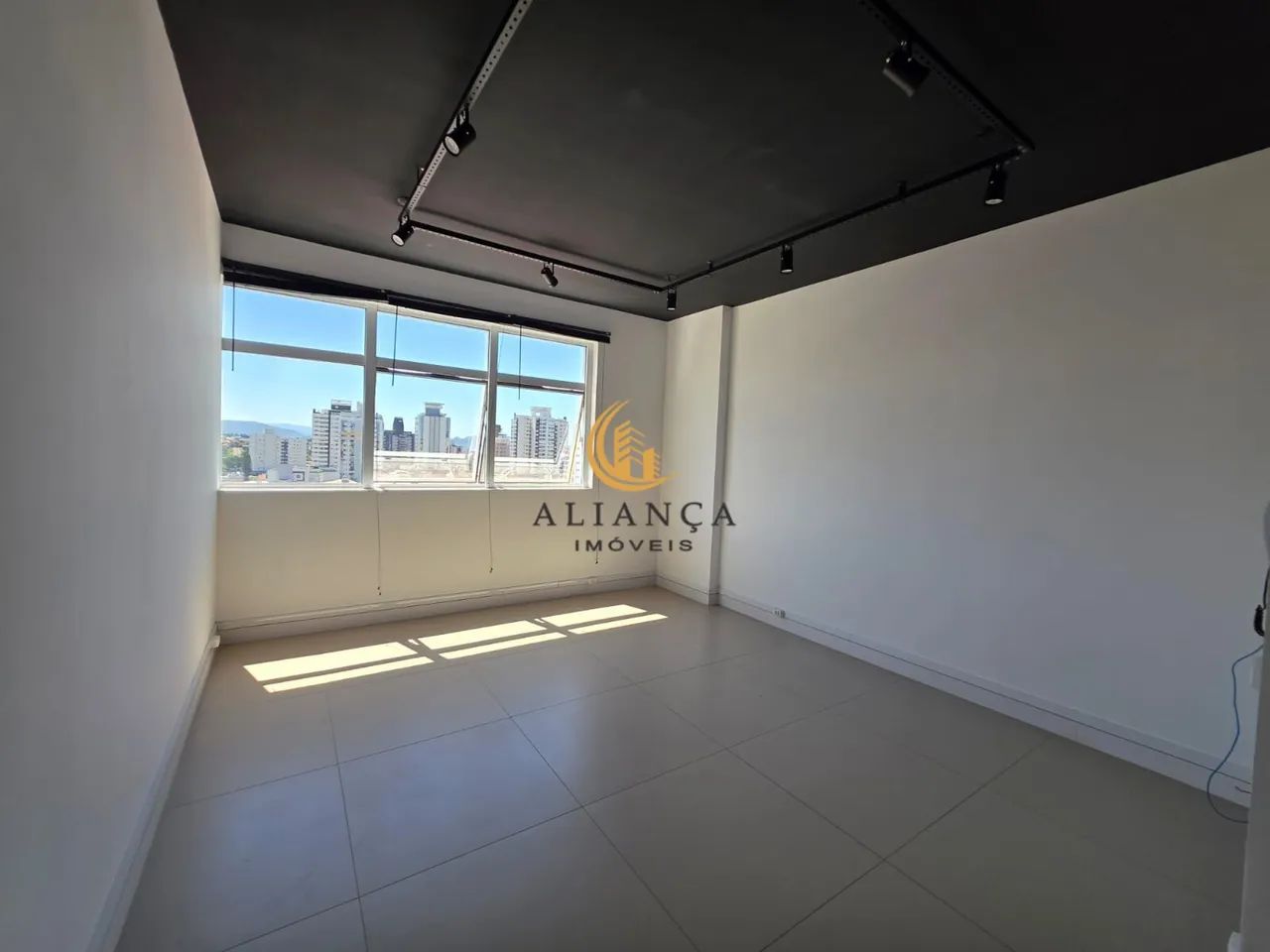 Sala Comercial em Estreito, Florianópolis/SC - Foto 3