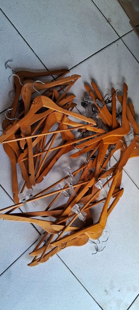 Vendo Cabides em Madeira  - Foto 4